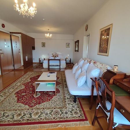 "Athens Light" Luxury Spacy Appartment, Agia Paraskevi Exteriör bild